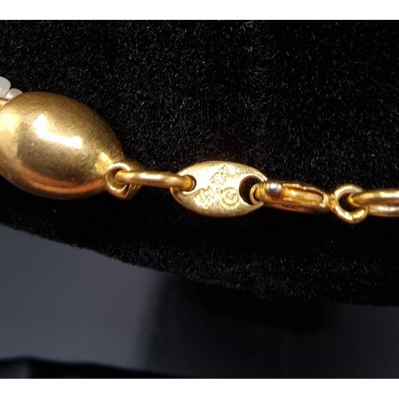 Vintage 1980s TRIFARI Gold Tone & Faux Pearl Rope Necklace & Hoop Earrings - Picture 6 of 6